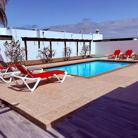 Three Palms Villa,